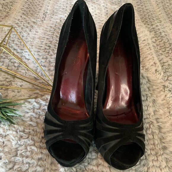 Jessica Simpson Heels - Picture 2 of 6